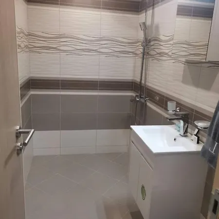 New Near Center With Free Parking * Sofia